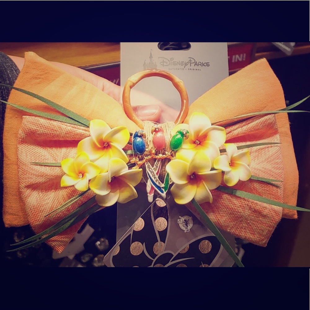 Enchanted Tiki Room Disney Bow Birds